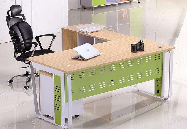 武漢辦公家具定制:你知道辦公屏風的作用嗎? 武漢辦公家具定制:你知道辦公屏風的作用嗎?